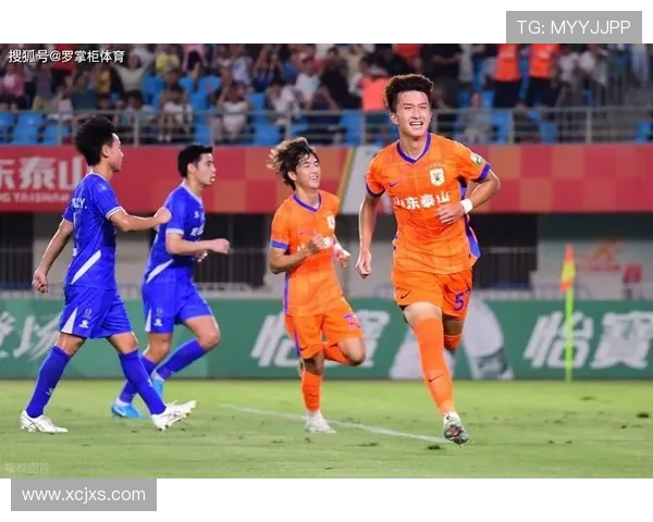 山东泰山鲁能颂：球队在新赛季表现稳健，展现出无限可能与竞争力增强。