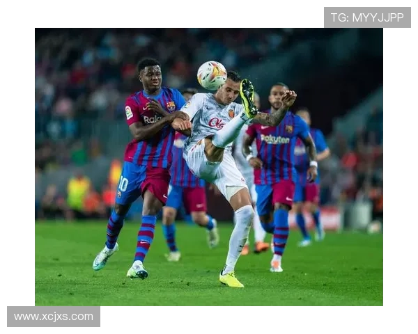 巴萨防线稳定性仍存隐患,近期表现波动对争冠形势产生影响 巴萨防线稳定性仍存隐患,近期表现波动对争冠形势产生影响